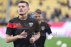 3. Liga; Dynamo Dresden - FC Ingolstadt 04; vor dem Spiel Mladen Cvjetinovic (19, FCI)