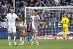 3. Liga; Arminia Bielefeld - FC Ingolstadt 04; Niederlage, hängende Köpfe Lukas Fröde (34, FCI) Simon Lorenz (32, FCI) Ryan Malone (16, FCI) Torwart Marius Funk (1, FCI)