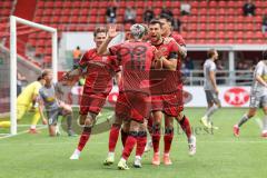 3. Liga; FC Ingolstadt 04 - SSV Jahn Regensburg; Tor Jubel Treffer Max Besuschkow (17, FCI) 1:0, Lukas Fröde (34, FCI) Frederik Christensen (11, FCI) Linus Rosenlöcher (19, FCI) Jonas Scholz (15, FCI)
