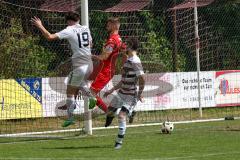 Kreisliga - Saison 2024/25- SV Kasing - TSV Kösching-  -  Der 1:0 Führungstreffer durch - Simon Renn weiss Kasing - jubel - Valentin Hafner rot Kösching - Foto: Meyer Jürgen