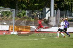 2. Frauen-Bundesliga - Saison 2021/2022 - FC Ingolstadt 04 - FSV Gütersloh - Der 1:1 Ausgleichstreffer durch Maier Ramona (#18 FCI) - jubel - Rolle Sarah Torwart Gütersloh - Foto: Meyer Jürgen