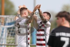 Kreisliga - Saison 2025/26- SV Karlskron - SV Kasing - Der 0:2 Führungstreffer durch Leon Hagen weiss Kasing - jubel - Patrick Rzepka weiss Kasing - Foto: Meyer Jürgen
