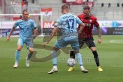 3.Liga - Saison 2022/2023 - FC Ingolstadt 04 -  SV Wehen Wiesbaden - Patrick Schmidt (Nr.9 - FCI) - Florian Carstens (Nr.17 - SV Wehen Wiesbaden) - Foto: Meyer Jürgen