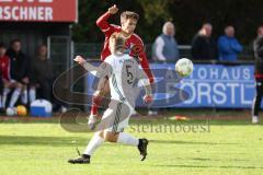 Kreisklasse - Saison 2023/2024 -SV Stammham - TSV Kösching - David Ostermeier rot Kösching - Jonas Korn weiss Stammham - Foto: Meyer Jürgen