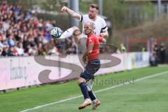 3. Liga; SpVgg Unterhaching - FC Ingolstadt 04; Benjamin Kanuric (8, FCI) Jannik Mause (7, FCI) Zweikampf Kampf um den Ball