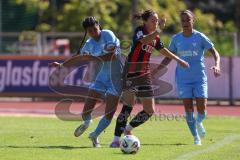 *** 2. Bundesliga Frauen - Saison 2025/26 - FC Ingolstadt 04 Frauen - Victoria Berlin - Annika Kömm (Nr.25 - FC Ingolstadt Frauen I) - Hahn Maya Ruby blau Berlin - Foto: Meyer Jürgen