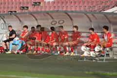Bayernliga Nord - Saison 2023/2024 - FC Ingolstadt 04 - SSV Jahn Regensburg - Ersatzbank - Foto: Meyer Jürgen