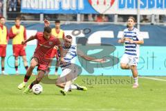 3. Liga; MSV Duisburg - FC Ingolstadt 04; Zweikampf Kampf um den Ball Marcel Costly (22, FCI) Bulic Rasim (6 MSV) Sussek Patrick (37 MSV)