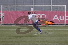 AUDI - Schanzer Amateur Cup 2023 - Finale - TSV Hohenwart - FC Mindelstetten - 5:3 -  Elfmeterschiessen - Marcel Kappelmaier weiss Mindelstetten - Maximilian Ziegler Torwart Hohenwart - Foto: Meyer Jürgen