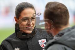 3. Liga; FC Ingolstadt 04 - TSV 1860 München; vor dem Spiel Cheftrainerin Sabrina Wittmann (FCI)