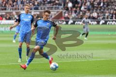 2.BL; FC St. Pauli - FC Ingolstadt 04, Dennis Eckert Ayensa (7, FCI) Filip Bilbija (35, FCI)