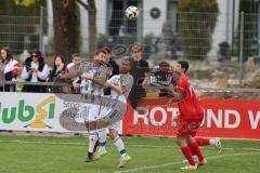 Kreisliga - Saison 2024/25- TSV Kösching - TSV Hohenwart - Sebastian Herker weiss Hohenwart - Johannes Tannwitz rot Kösching - Maximilian Mittelhuber links weiss Hohenwart -Foto: Meyer Jürgen