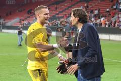 Toto-Pokal - Saison 2023/2024 - FC Ingolstadt 04 - Jahn Regensburg - Elfmeterschießen gewonnen - jubel - Torwart Marius  Funk (Nr.1 - FCI) — Sportdirektor Ivica Grlic (FCI) -  Foto: Meyer Jürgen