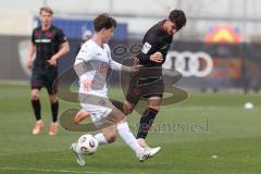 3. Liga - Testspiel - Saison 2025/26 - FC Ingolstadt 04 - SSV 1846 Ulm - Berkay Öztürk (Nr.39 - FCI) - Max Brandt (Nr.23 - SSV Ulm) - Foto: Meyer Jürgen