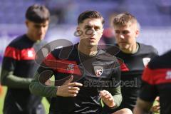 3. Liga; Erzgebirge Aue - FC Ingolstadt 04; vor dem Spiel Emre Gül (5, FCI)