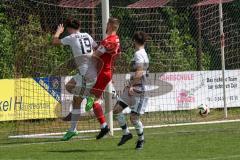 Kreisliga - Saison 2024/25- SV Kasing - TSV Kösching-  -  Der 1:0 Führungstreffer durch - Simon Renn weiss Kasing - jubel - Valentin Hafner rot Kösching - Foto: Meyer Jürgen