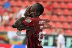 3. Fußball-Liga - Saison 2022/2023 - FC Ingolstadt 04 - SpVgg Bayreuth - Moussa Doumbouya (Nr.27 - FCI) enttäuscht nach einer Torchance - Foto: Meyer Jürgen