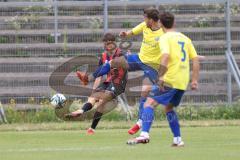 Bayernliga Nord - Saison 2024/25 - Freundschaftsspiel - FC Ingolstadt 04 II - FC Pipinsried - Kurt Pestel (Nr.19 - FCI U21) - Gebert Florian  gelb Pipinsried  - Foto: Meyer Jürgen