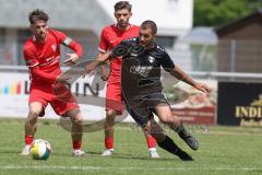 Bezirksliga - Saison 2024/25- TSV Gaimersheim - FC Fatih Ingolstadt - Nicolane Nechita (Nr.19 - TSV Gaimersheim) - Erdogan Nasufal rot Fatih - Foto: Meyer Jürgen