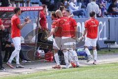 Relegation 2 - VfL Osnabrück - FC Ingolstadt 04 - Stimmung an der Spielerbank, Marcel Gaus (19, FCI) Nico Antonitsch (5, FCI) Justin Butler (31, FCI) Fatih Kaya (9, FCI)