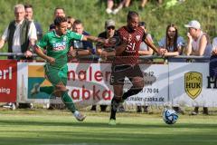 Testspiel; 3. Liga; VfB Eichstätt - FC Ingolstadt 04; Zweikampf Kampf um den Ball Leon Guwara (6, FCI)
