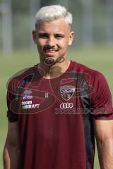 3. Liga; FC Ingolstadt 04 - Trainingsauftakt nach Sommerpause; Neuzugang Sejdo Durakov (11, FCI)
