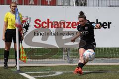 2. Fußball-Liga - Frauen - Saison 2022/2023 - FC Ingolstadt 04 -  SG 99 Andernach - Paula Vidovic (Nr.11 - FCI Frauen) beim Eckball - Foto: Meyer Jürgen