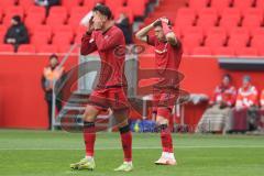 3. Liga - Saison 2025/26 - FC Ingolstadt 04 - Rot-Weiss Essen - Linus Rosenlöcher (Nr.19 - FC Ingolstadt 04) - Carlsen Frederic Bennedsgaard (Nr.8 - FC Ingolstadt 04) nach einer vergebenen Torchance - enttäuscht - Foto: Meyer Jürgen