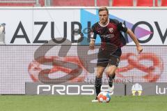 2.BL; FC Ingolstadt 04 - 1. FC Nürnberg - Neuzugang Nils Roeseler (13, FCI)