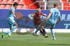 3.Liga - Saison 2022/2023 - FC Ingolstadt 04 -  SV Wehen Wiesbaden - Tobias Bech (Nr.11 - FCI) - Florian Carstens (Nr.17 - SV Wehen Wiesbaden) - Foto: Meyer Jürgen