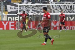 3.Liga - Saison 2022/2023 - SV 07 Elversberg - FC Ingolstadt 04 - Enttäuschte Gesichter nach dem 1:0 Führungstreffer durch Luca Schnellbacher (Nr.24 - SV Elversberg) - Hans Nunoo Sarpei (Nr.14 - FCI) - Denis Linsenmayer (Nr.23 - FCI) - - Foto: Meyer Jürge