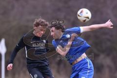 Freundschaftsspiel - Saison 2025/26 - SV Menning - SV Manching - Johannes  Dexl (Nr.13 - SV Manching) - Cem Knupfer blau Menning  - Foto: Meyer Jürgen