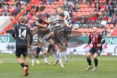 3. Liga; FC Ingolstadt 04 - SV Sandhausen; Zweikampf Kampf um den Ball Sebastian Grönning (11, FCI) Schikora Marco (21 SVS) Girdvainis Edvinas (2 SVS) Max Plath (14 FCI) Simon Lorenz (32, FCI)