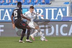 3. Liga - SV Wehen Wiesbaden - FC Ingolstadt 04 - Dennis Eckert Ayensa (7, FCI) Chato Paterson (15 SVW)