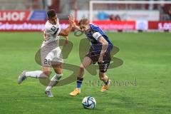 3. Liga; FC Ingolstadt 04 - 
Arminia Bielefeld; Marcel Costly (22, FCI) Schreck Sam (8 AB) Zweikampf Kampf um den Ball