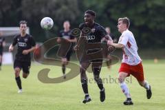 Relegation 2 - U17 - SSV Jahn Regensburg - FC Ingolstadt 04 - Michael Udebuluzor (25 FCI) Niklas Heiniger (4 SSV)