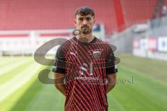 Arian Llugiqi (25, FCI) ; FC Ingolstadt 04;
3.Liga, Porträttermin 2023/2024