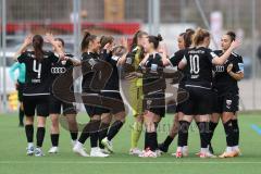 2. Bundesliga Frauen - Saison 2023/24 - FC Ingolstadt 04 Frauen - HSV Fr.1 - Die Mannschaft motiviert sich vor dem Spiel -  - XXXXX - Foto: Meyer Jürgen