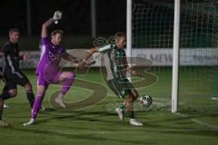 Landesliga - Saison 2025/26 - SV Manching - SSV Niedersonthofen - Luca Bienek (Nr.16 - SV Manching) wird im Strafraum gefoult und es gibt Strafstoß - Sebastian Graßl (Nr.10 - SV Manching) verschießt den Elfmeter - Fabian  Neumayer (Nr.9 - SV Manching) - L