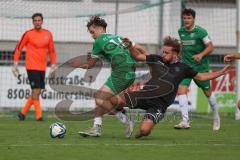 Bezirksliga - Saison 2025/26 - FC Gerolfing - FC Langengeisling - David Wendrich (Nr.14 - FC Gerolfing) - David Riederle schwarz Geisling - Foto: Meyer Jürgen