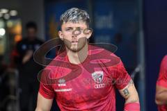 3. Liga; MSV Duisburg - FC Ingolstadt 04; vor dem Spiel Linus Rosenlöcher (19, FCI) nach seiner Verletzung Unterarm gebrochen