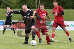 Kreisklasse - Saison 2023/24 - SV Zuchering - TSV Baar/Ebenhausen - Dominik Burghardt schwarz Ebenhausen - Nico Haas rot Zuchering - Foto: Meyer Jürgen