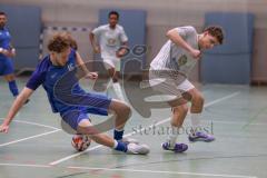 Hallenturnier Ingolstadt Nord - Saison 2024/25 - SV Pulling - SV Oberstimm - Tobias Vollnhals blau Oberstimm - Niklas Baier grau Pulling - Foto: Meyer Jürgen