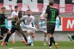 Marc Stendera (10, FCI) Christiansen Max (13 Fürth) ; FC Ingolstadt 04 - SpVgg Greuther Fürth; 2.BL; Testspiel