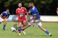 Kreisklasse - Saison 2023/2024 - TSV Ingolstadt Nord - TSV Kösching- Michael Lang rot Kösching - Kerem Düzgün blau Ing Nord - Foto: Meyer Jürgen