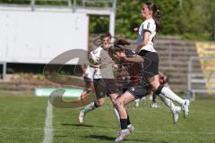2. Bundesliga Frauen - Saison 2025/26 - FC Ingolstadt 04 Frauen - Borussia Mönchengladbach - Stefanie Reischmann (Nr.24 - FC Ingolstadt Frauen I) - Arici Maresa weiss M`Gladbach  - Foto: Meyer Jürgen
