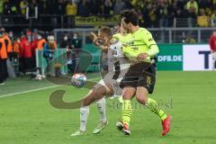 DFB Pokal; Borussia Dortmund - FC Ingolstadt 04; Filip Bilbija (35, FCI) Hummels Mats (15 BVB)