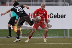 Bayernliga Nord - Saison 2023/24 - FC Ingolstadt 04 II - SC Eltersdorf- Thomas Rausch (Nr.3 - FCI) - Akimoto Hiroki schwarz Eltersdorf - Foto: Meyer Jürgen