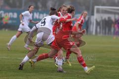 DFB -Pokal Frauen - Saison 2025/26 - FC Ingolstadt 04 Frauen - FC Bayern München - Emma Kusch (Nr.9 - FC Ingolstadt Frauen I) - Dunst Barbara rot Bayern - Foto: Meyer Jürgen