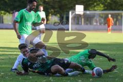 Bezirksliga - Saison 2025/26 - FC Fatih Ingolstadt - TSV Gaimersheim - Nico von Swiontek Brzezinski (Nr.17 - TSV Gaimersheim) - Boubacarr Saho grün Fatih - Foto: Meyer Jürgen